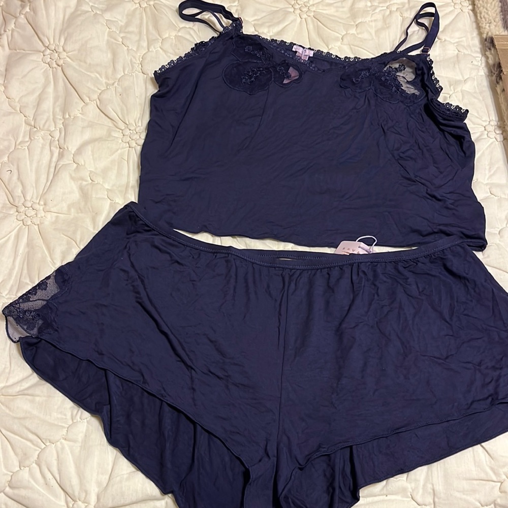Savage x Fenty 2 piece set